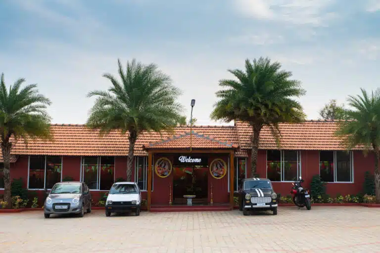 Discover our Poojaris Nirantara Blog